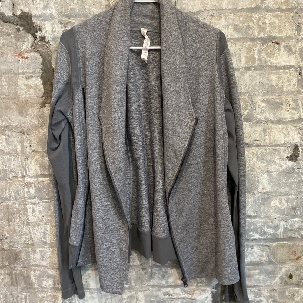 LULULEMON jacket